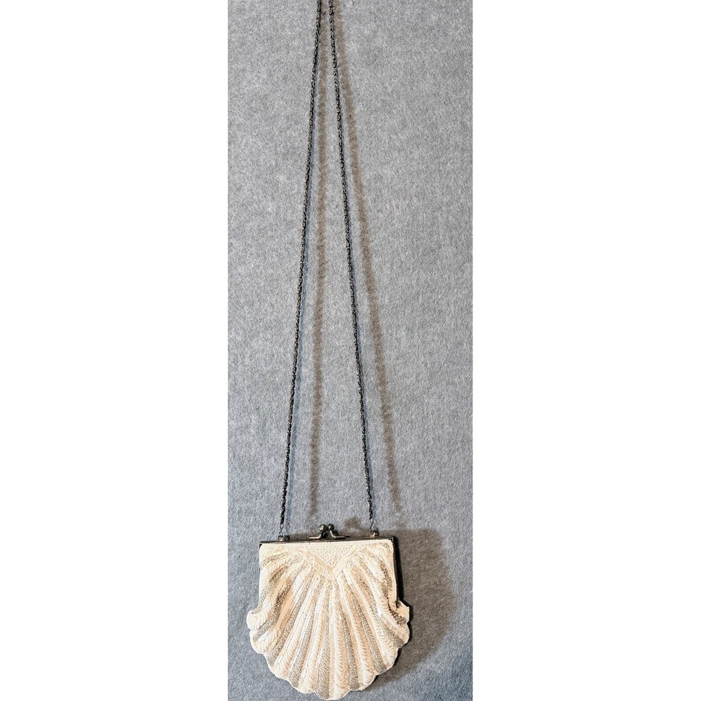 Vintage Beaded Shell Clutch Small White Silver Evening Bag Art Deco Mermaidcore - Picture 3 of 8